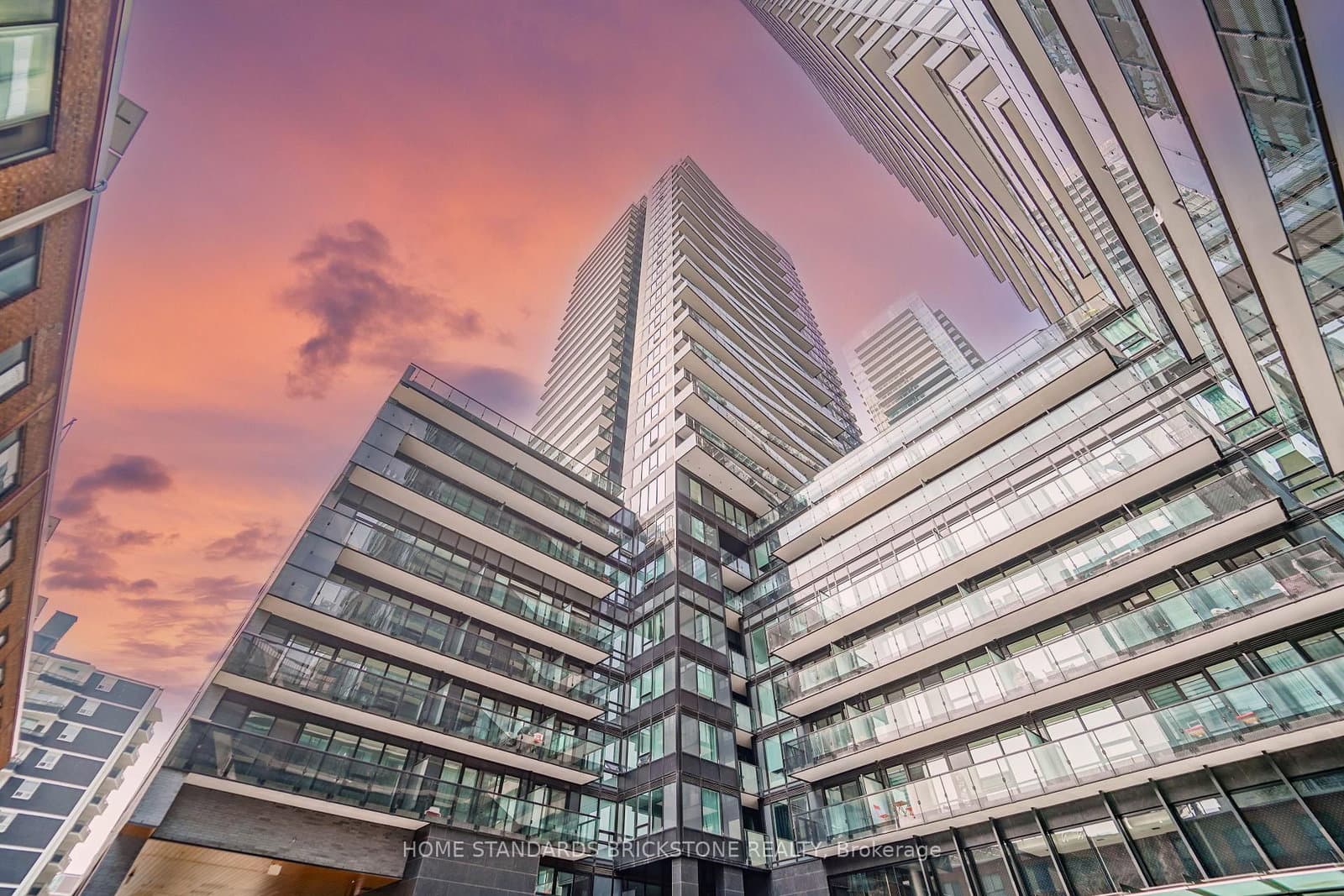 #1705 - 117 Broadway Avenue