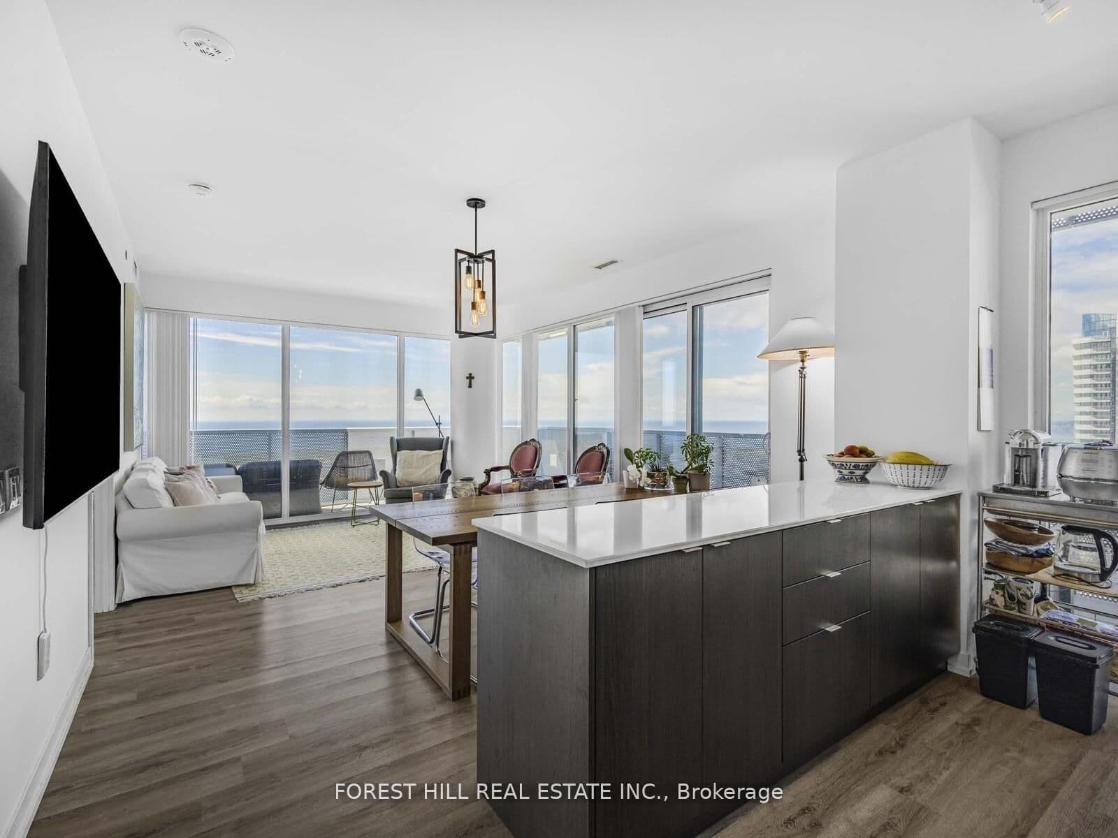 138 Downes Street, Unit 6609