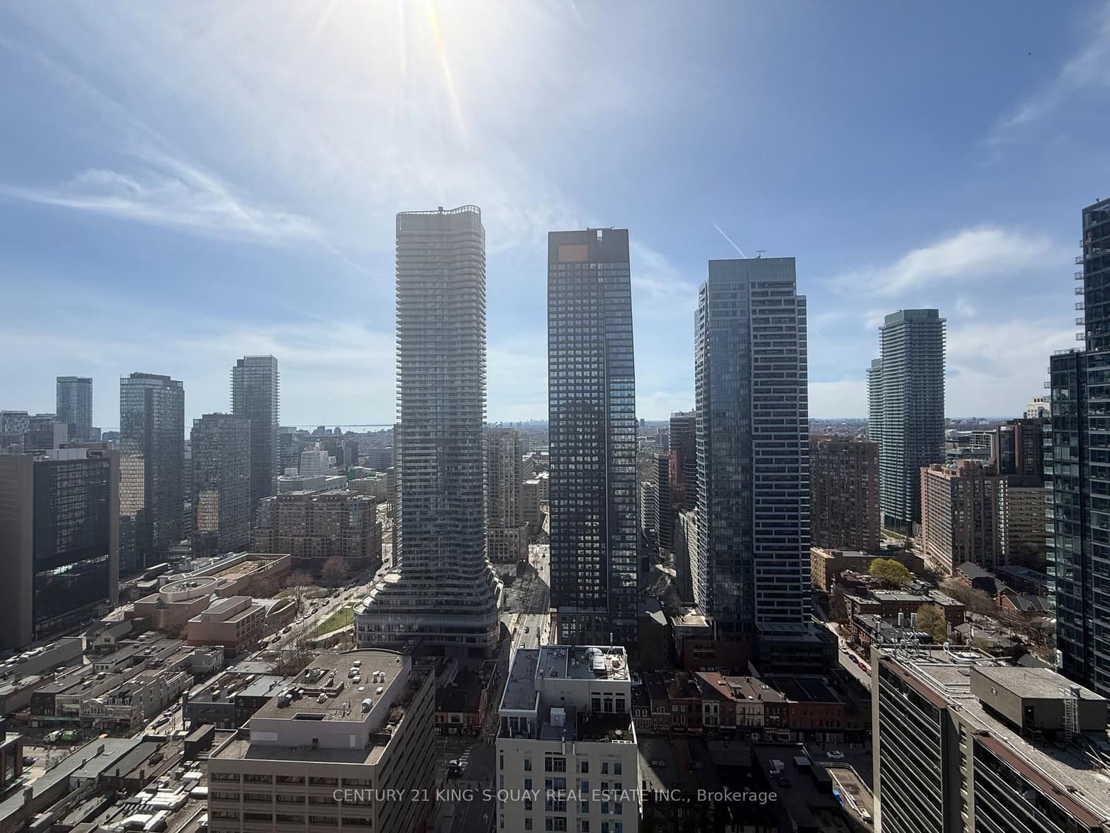 28 Wellesley Street E, Unit 3501