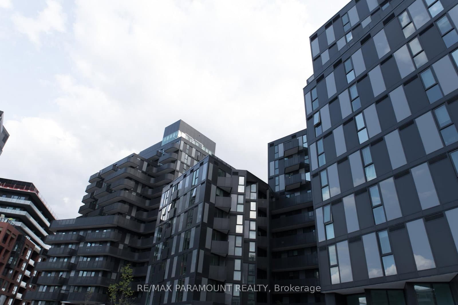 #1111 - 30 Tretti Way