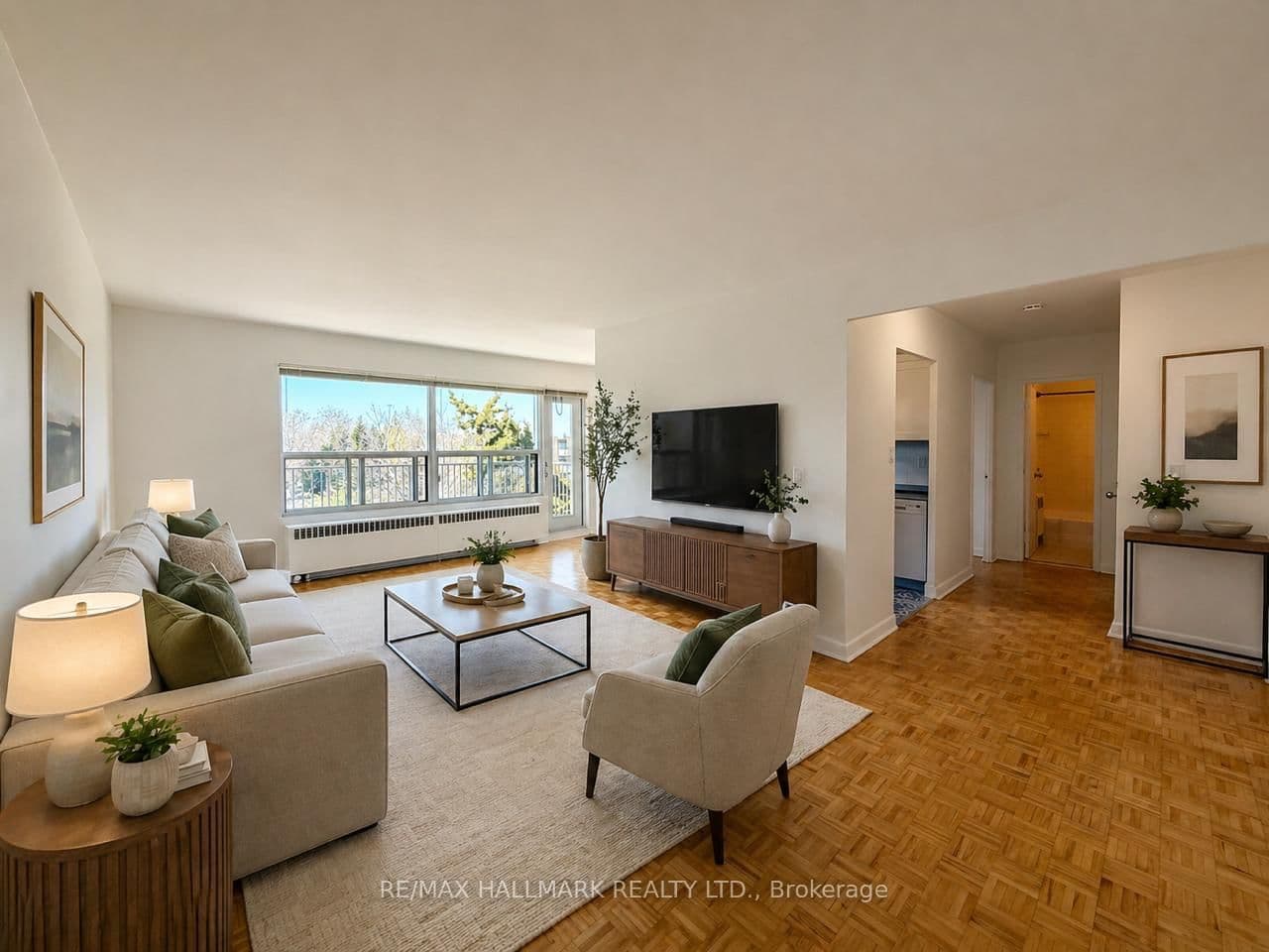 #403 - 28 Upper Canada Drive