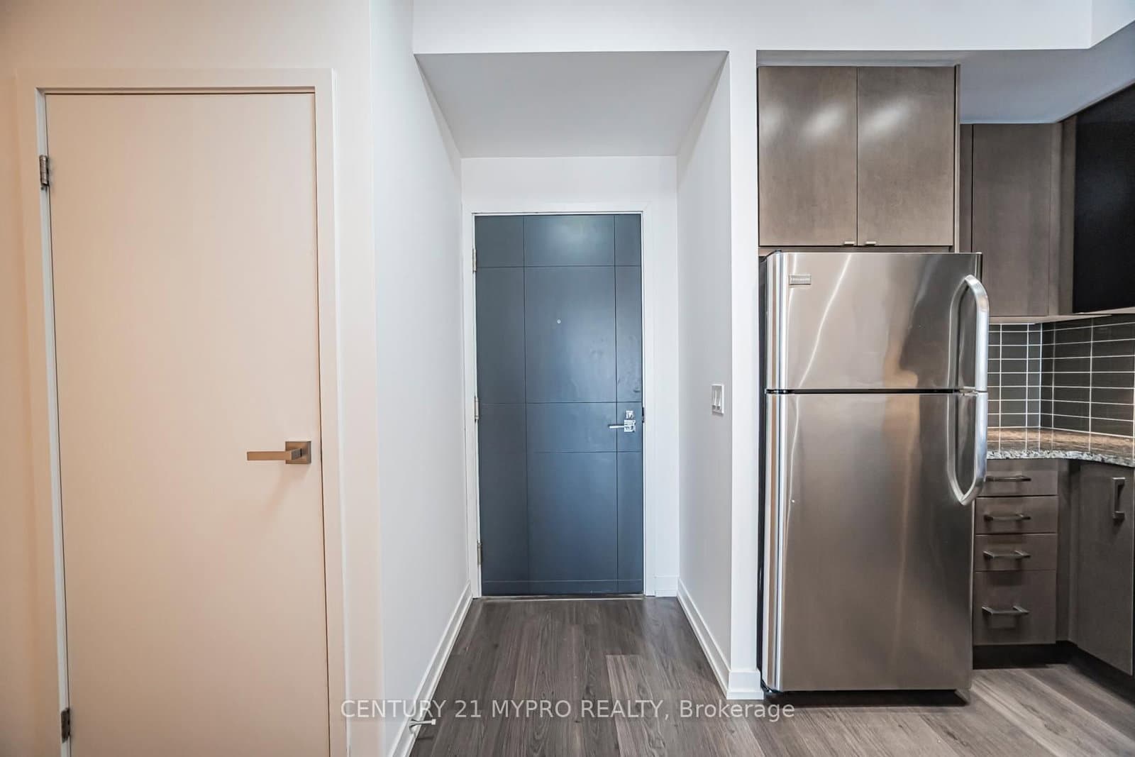 #2803 - 89 Dunfield Avenue