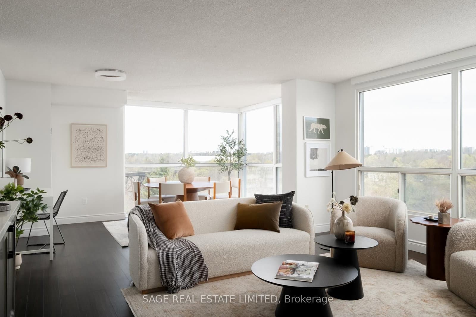 #401 - 7 Concorde Place