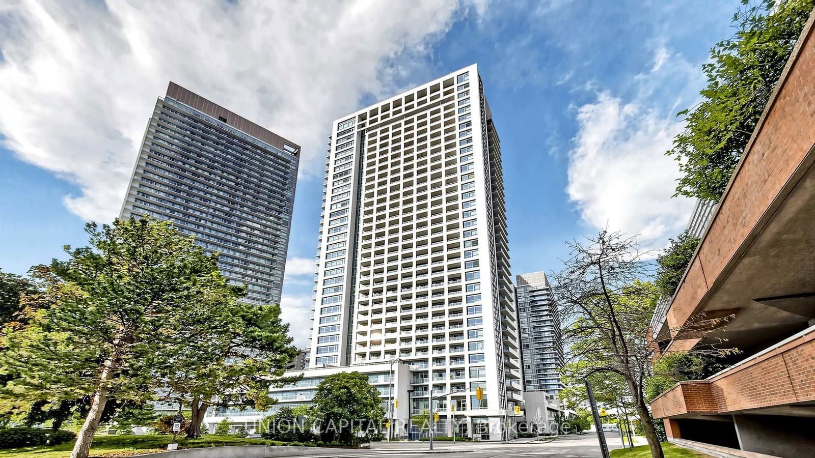 #2505 - 275 Yorkland Road