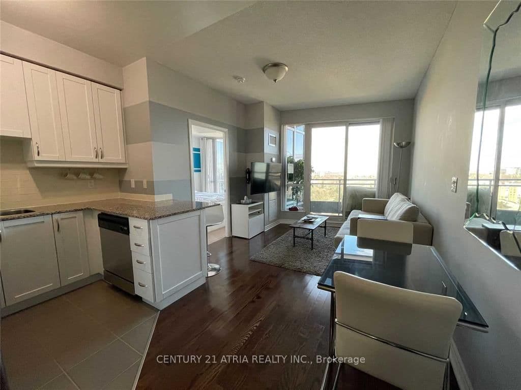 #1412 - 18 Holmes Avenue