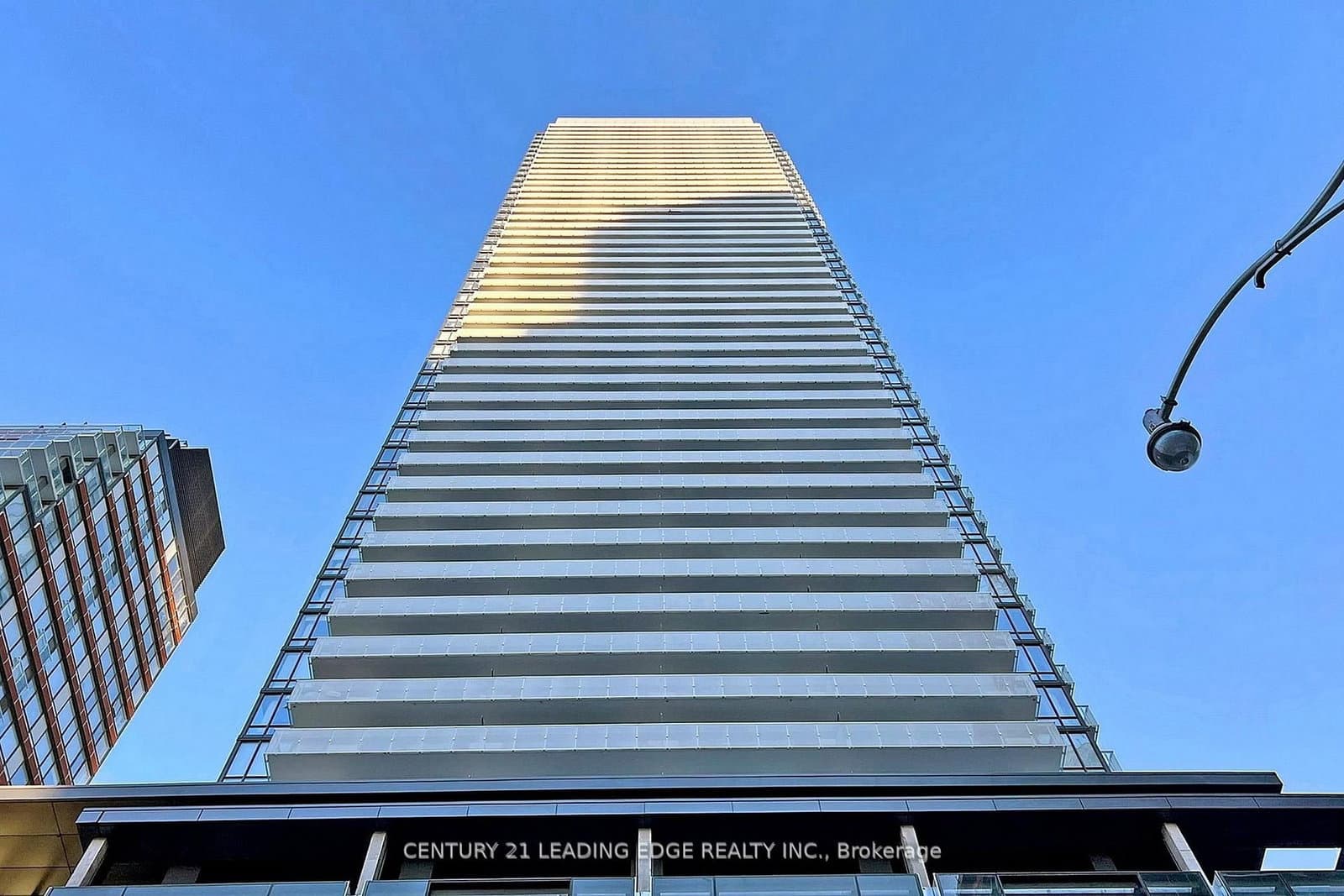 #5102 - 501 Yonge Street