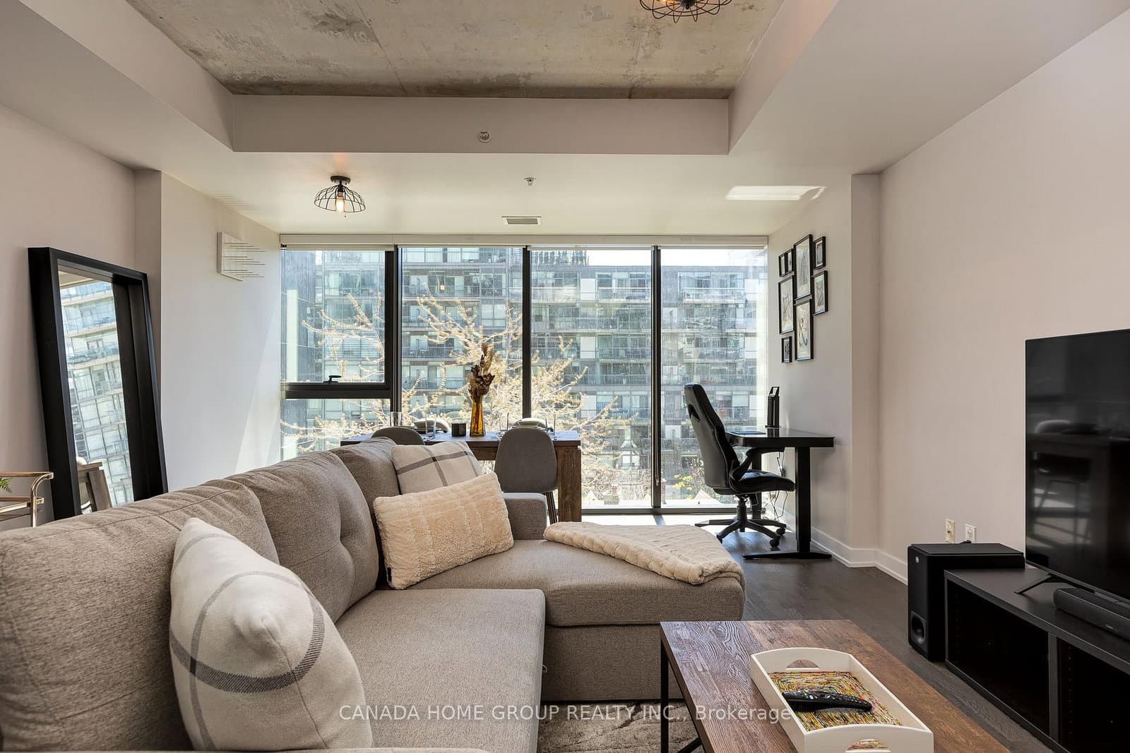 629 King Street W, Unit 514