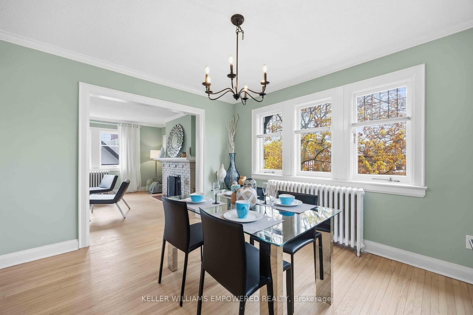 #7 - 313 Lonsdale Road
