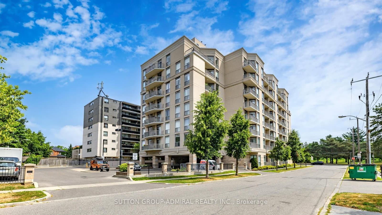 #707 - 4200 Bathurst Street