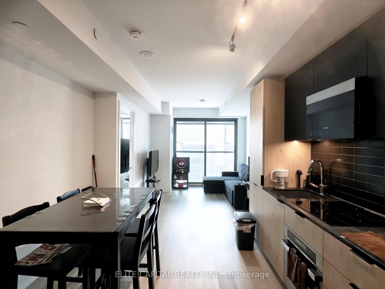 28 Eastern Avenue, Unit 219