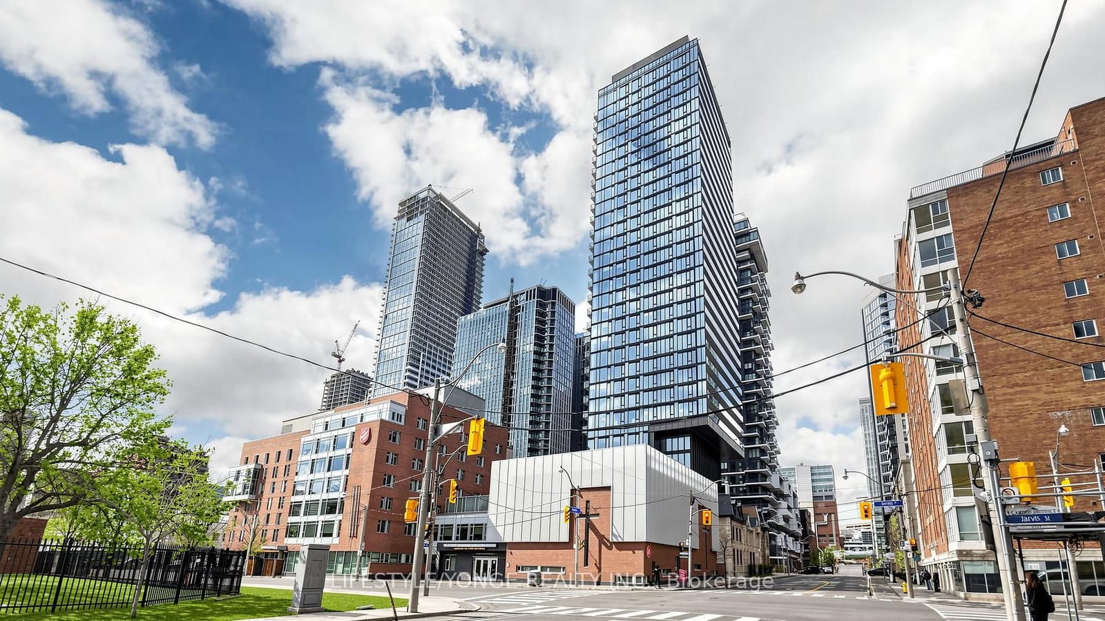 47 Mutual Street, Unit 2307