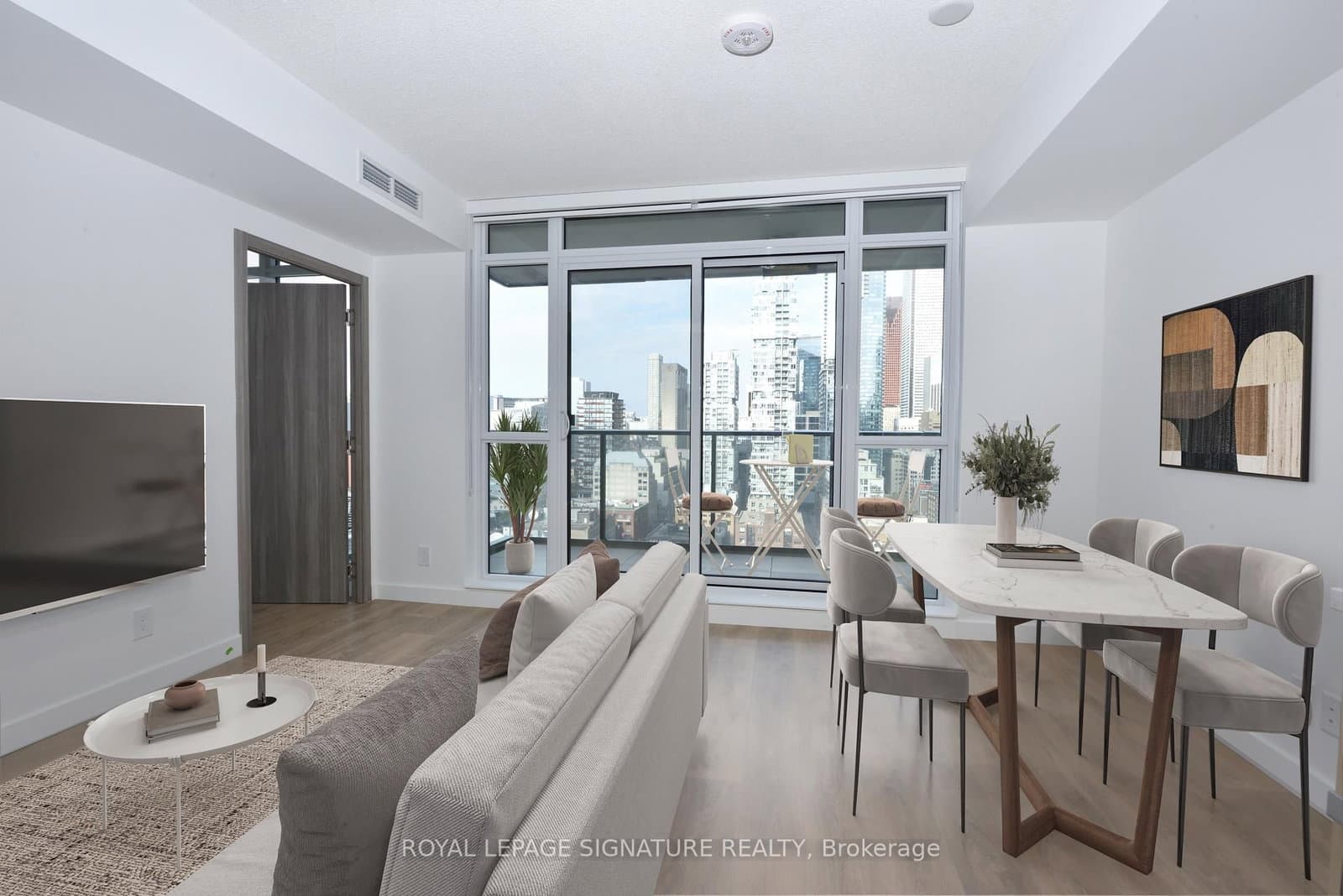 38 Widmer Street, Unit 2501