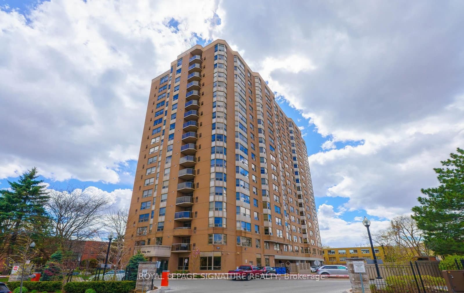 #508 - 265 Ridley Boulevard