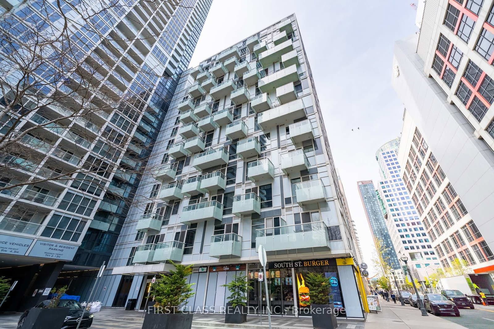 #218 - 20 John Street