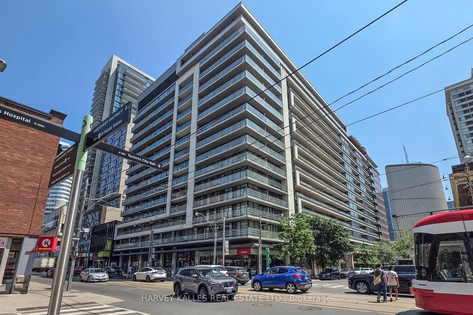 #717 - 111 Elizabeth Street