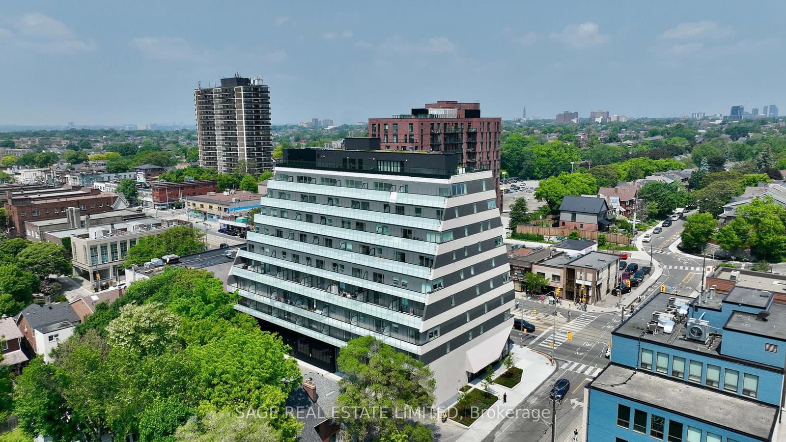 863 St Clair Avenue W, Unit 808
