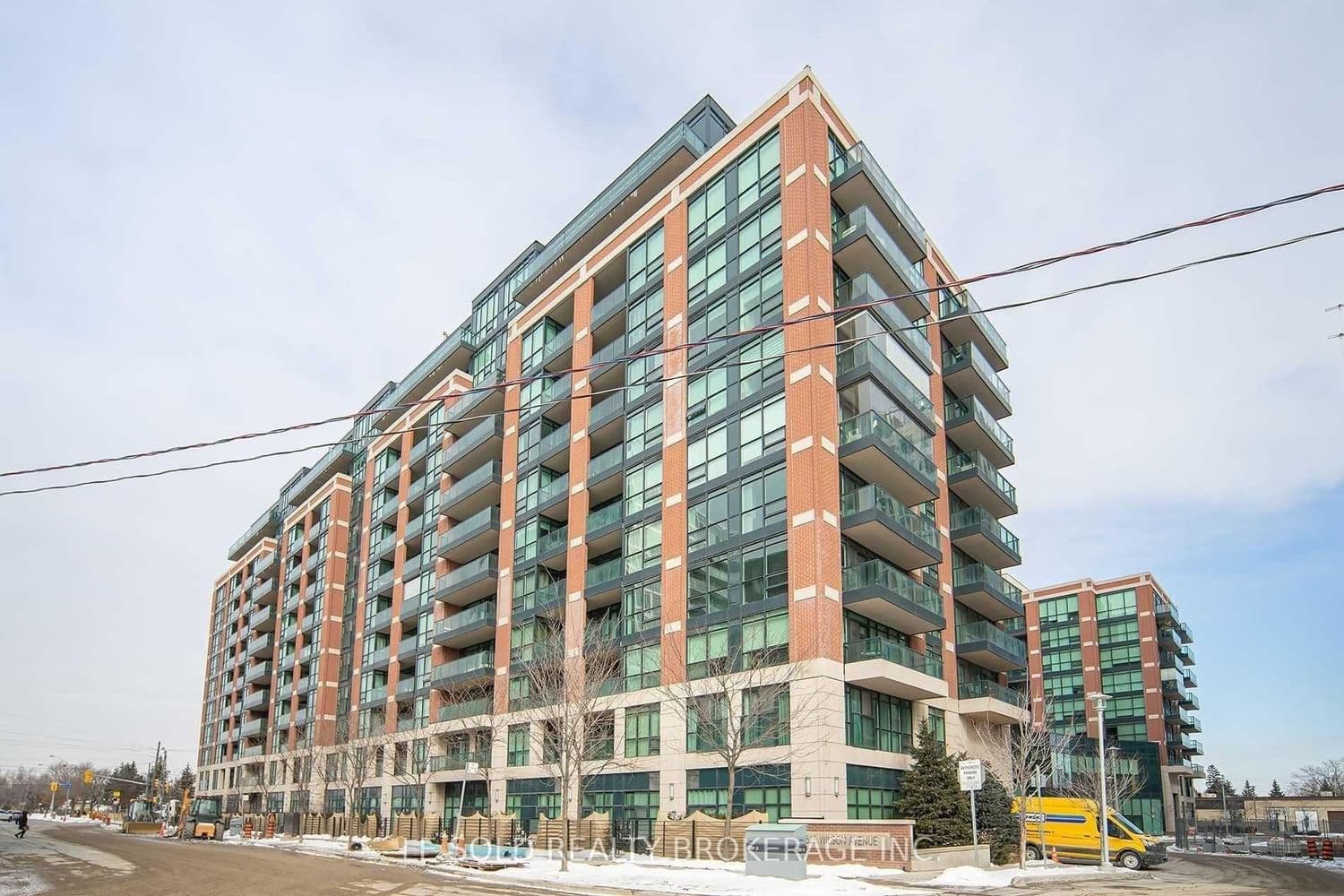 #545 - 525 Wilson Avenue
