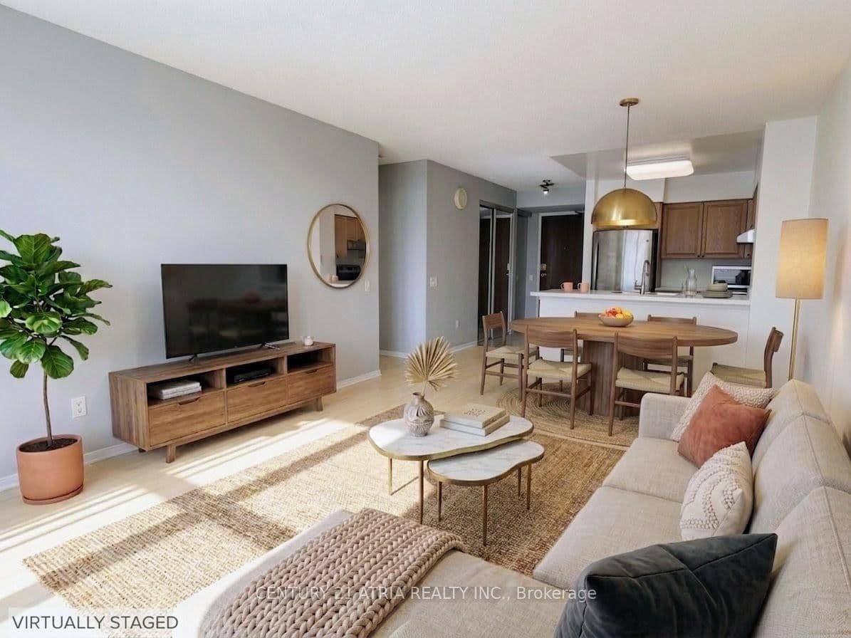 #1806 - 750 Bay Street