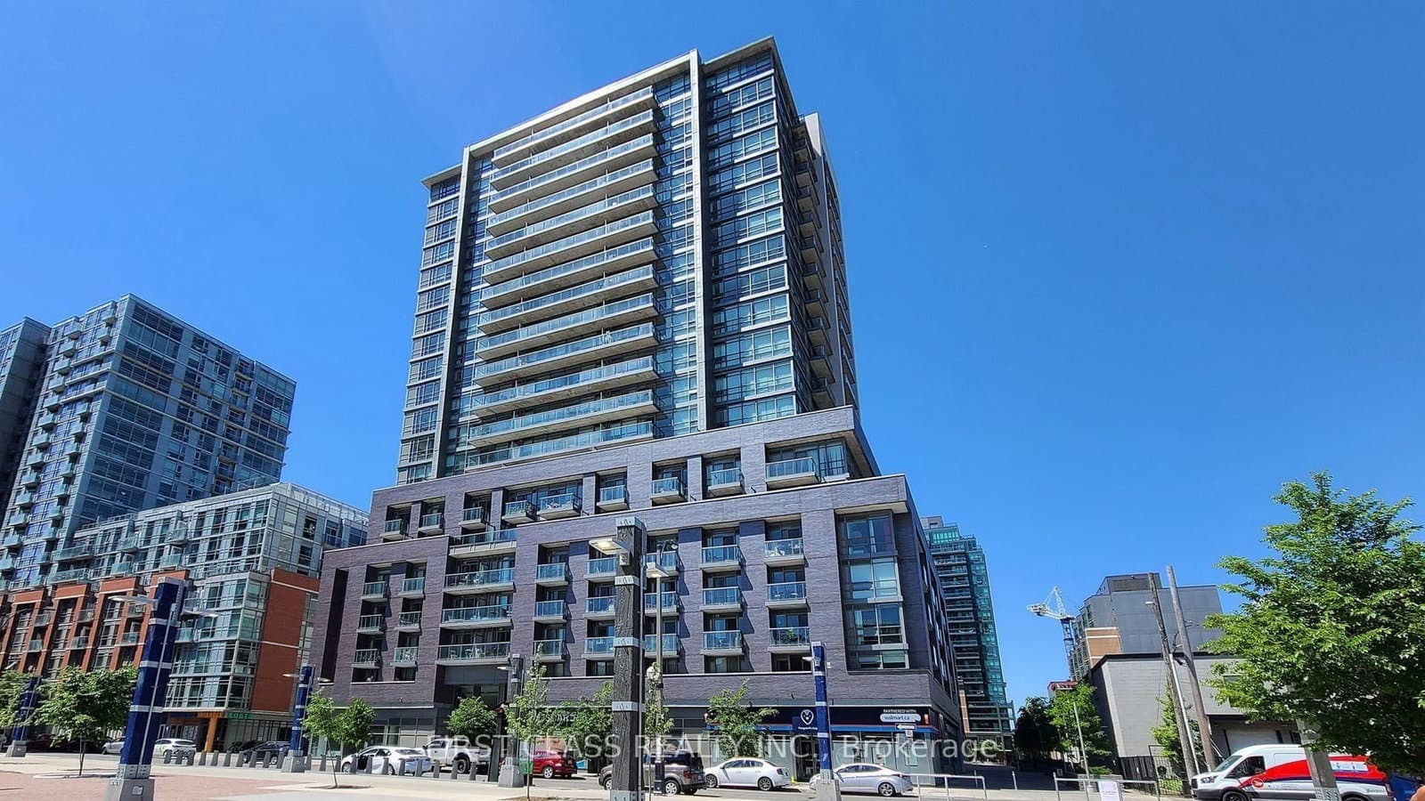 #527 - 68 Abell Street