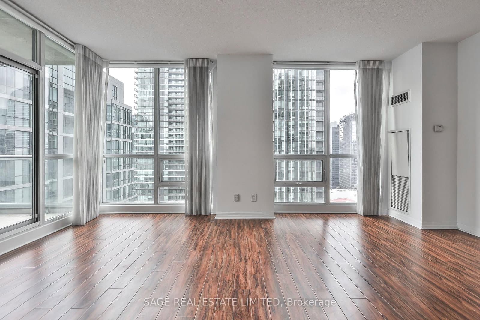 #2711 - 16 Yonge Street
