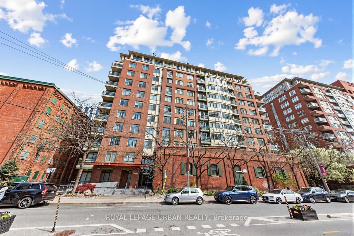 #607 - 70 Mill Street