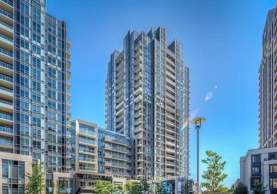 #1427 - 120 Harrison Garden Boulevard