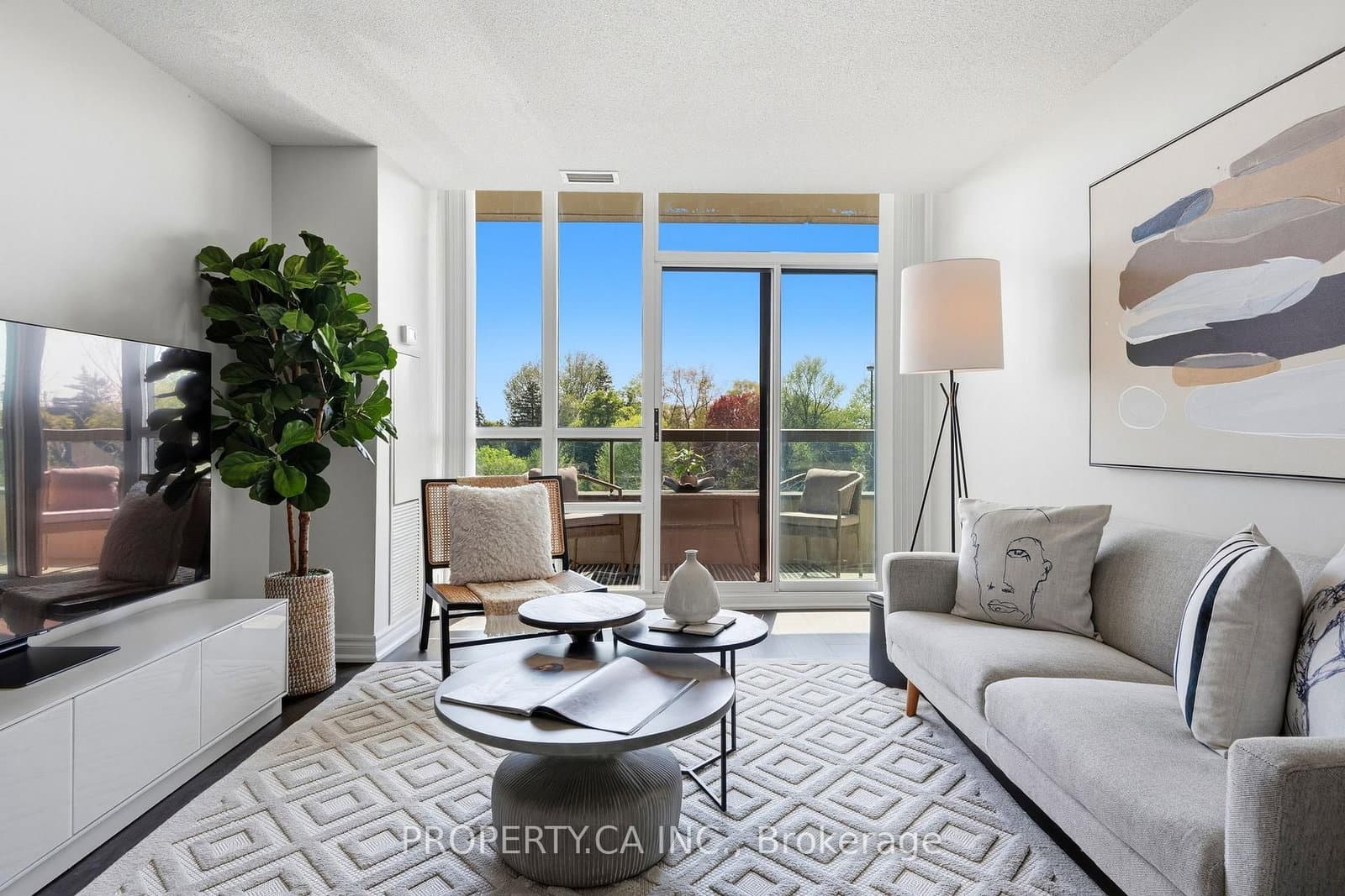 #307 - 509 Beecroft Road
