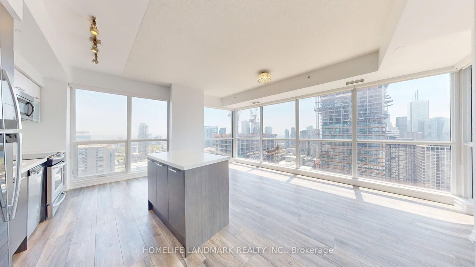 #3307 - 386 Yonge Street