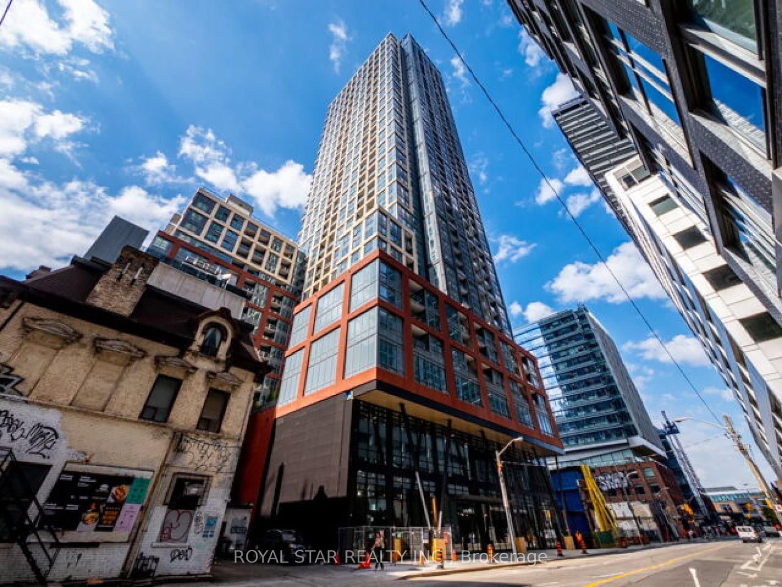 #518 - 108 Peter Street