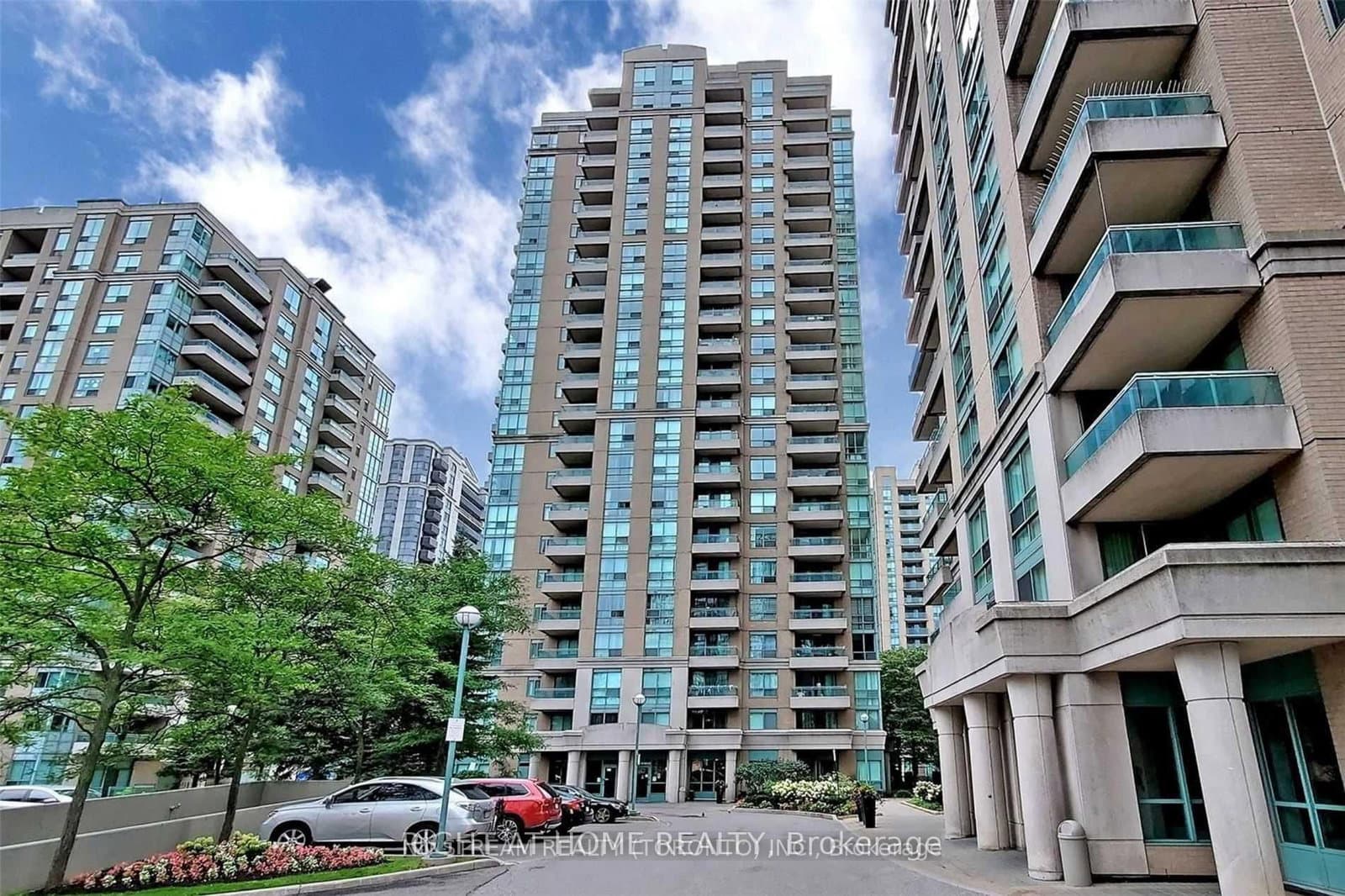 #1706 - 3 Pemberton Avenue