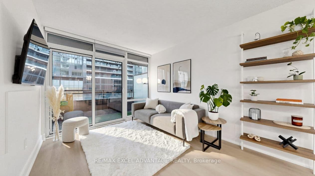 #1509 - 4K Spadina Avenue