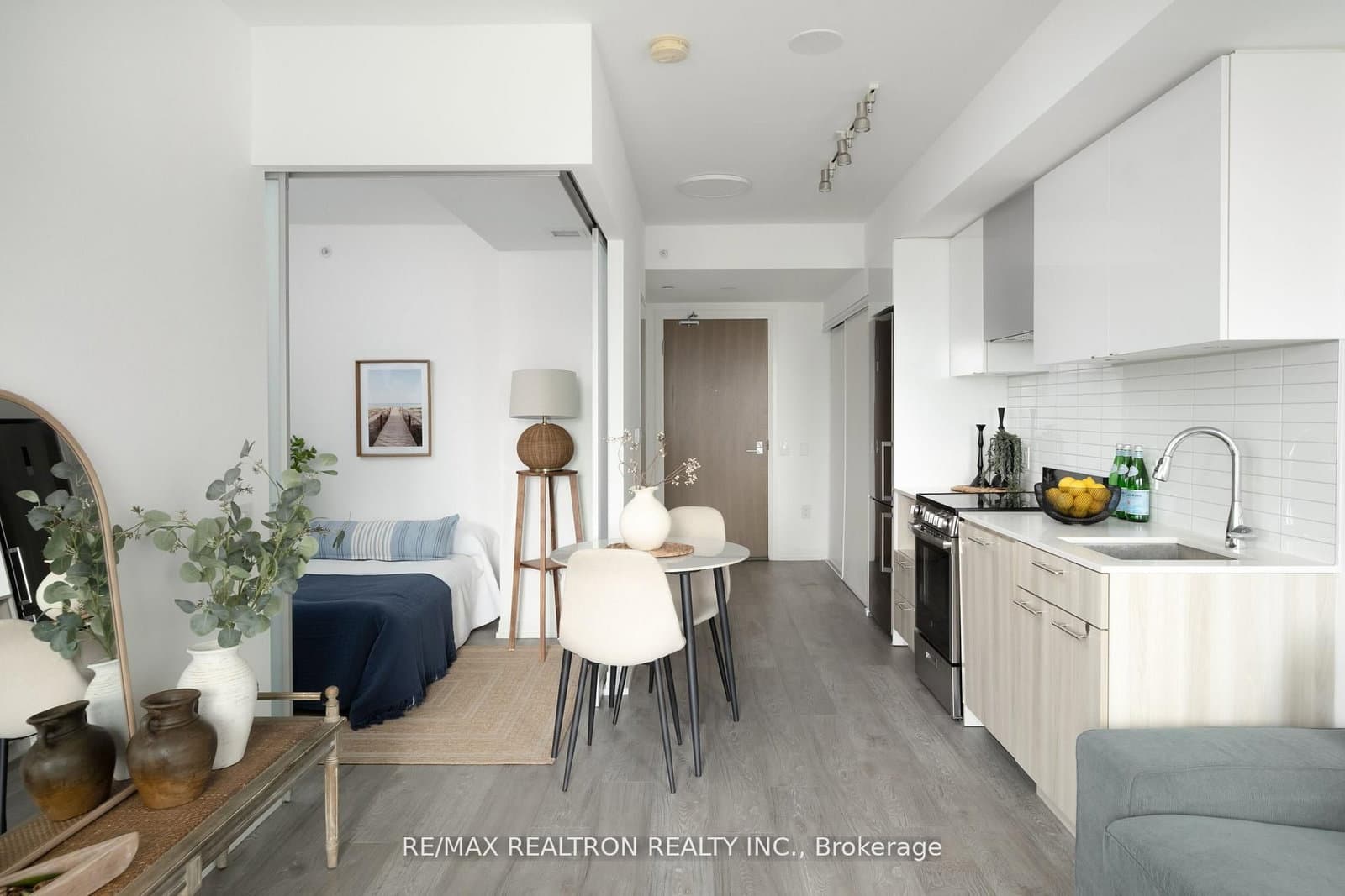 #3309 - 251 Jarvis Street