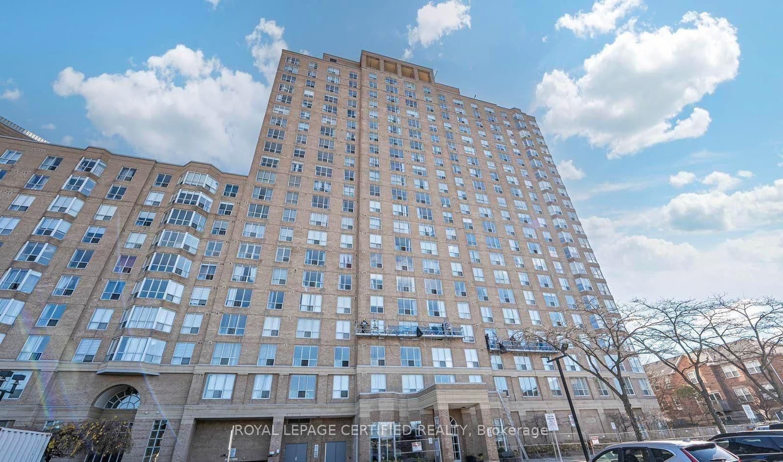 #1309 - 21 Overlea Boulevard