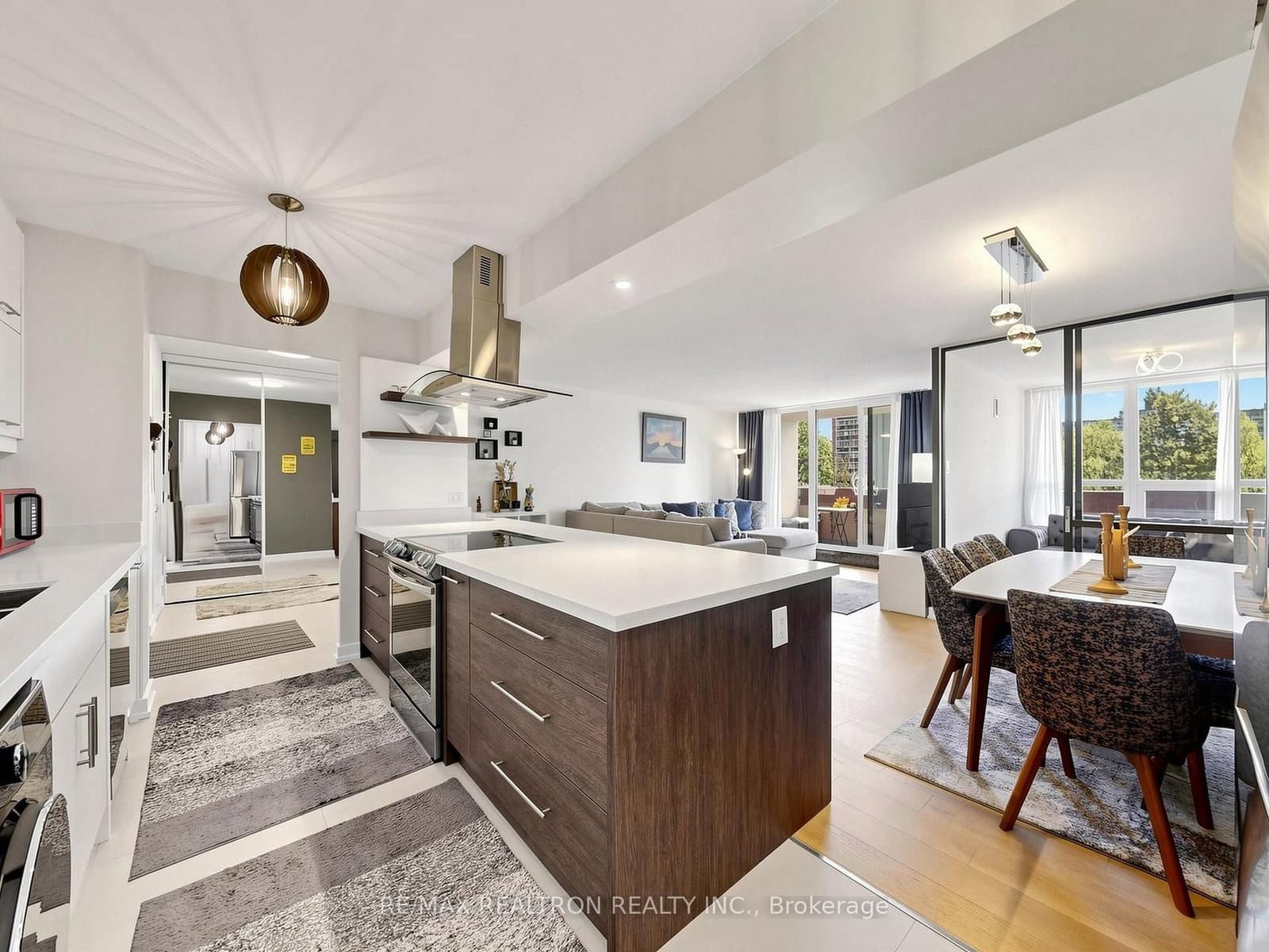 #402 - 100 Canyon Avenue
