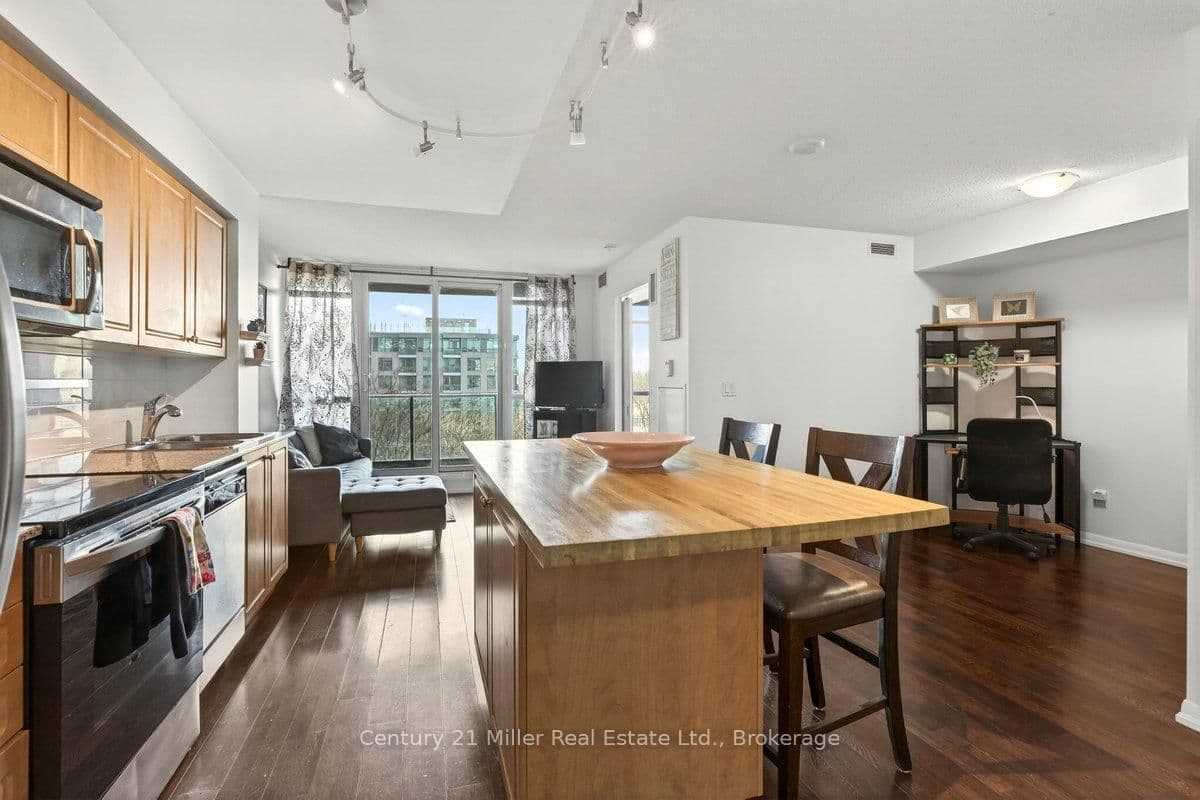 #562 - 209 Fort York Boulevard