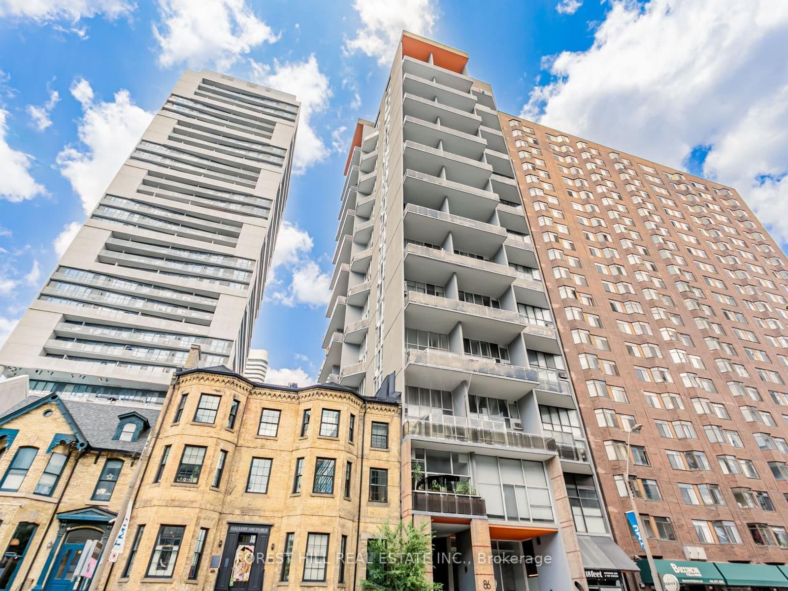 #1E - 86 Gerrard Street E