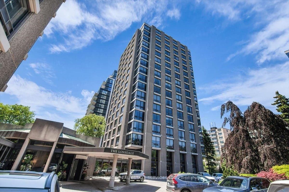 #1104 - 619 Avenue Road