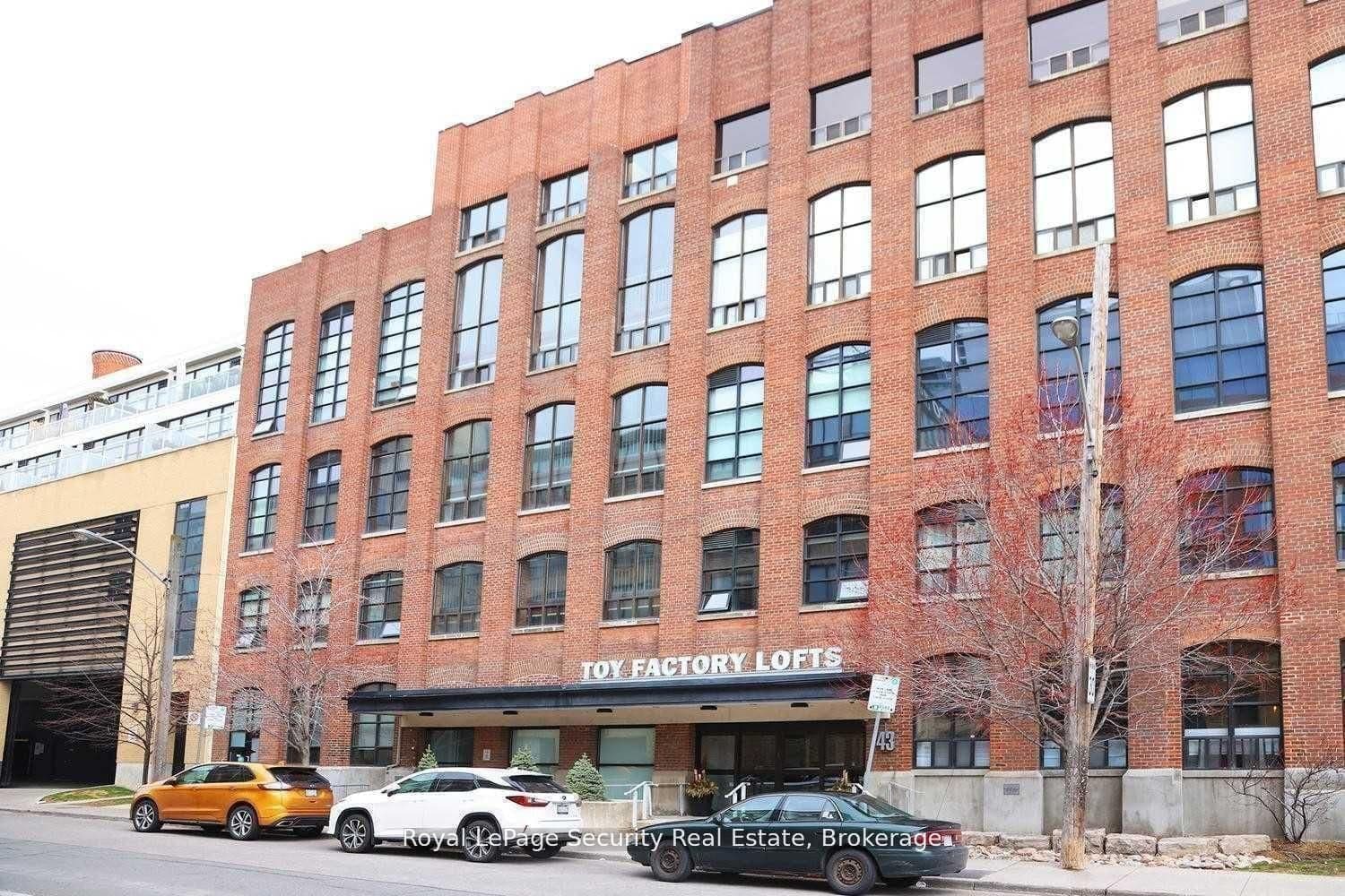 #208 - 43 Hanna Avenue