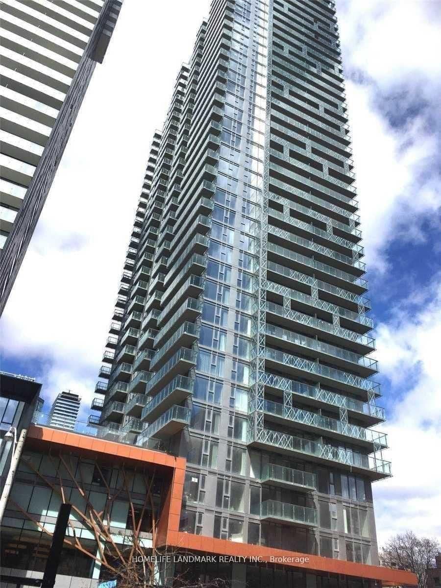 #1710 - 50 Wellesley Street E