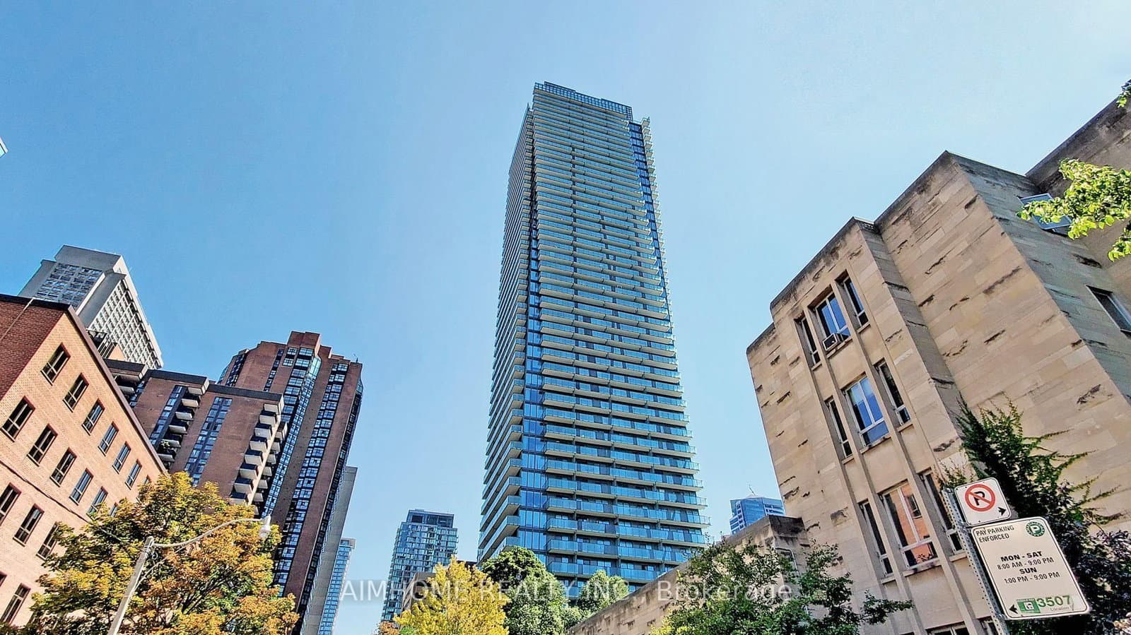 #1401 - 65 St Mary Street