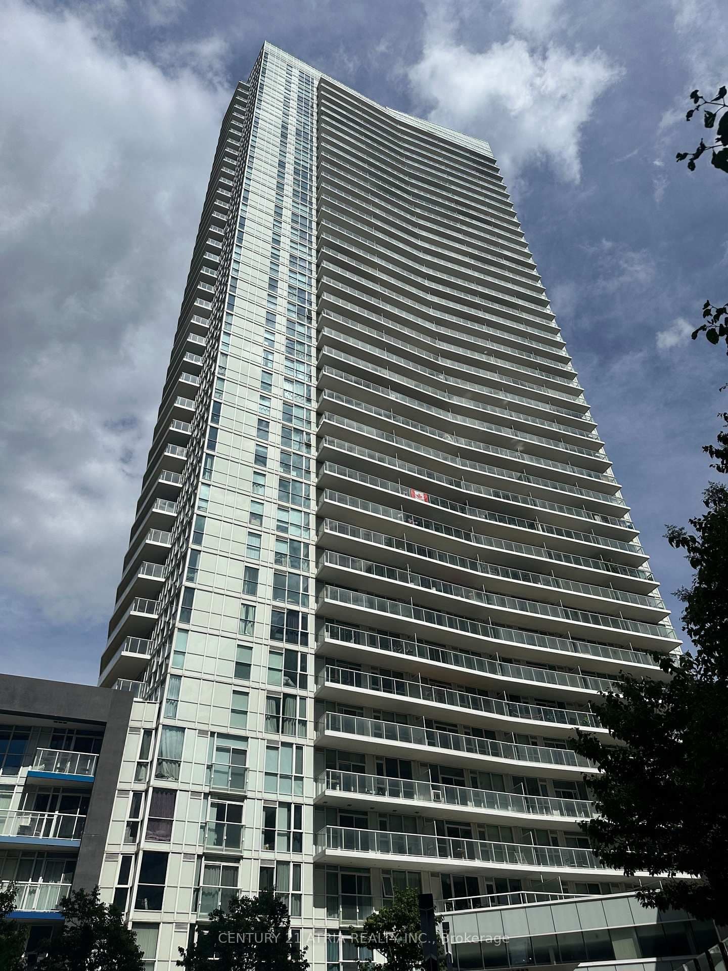 #1608 - 75 Queens Wharf Road