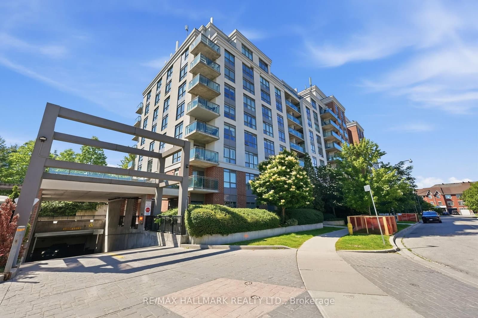 #417 - 120 Dallimore Circle