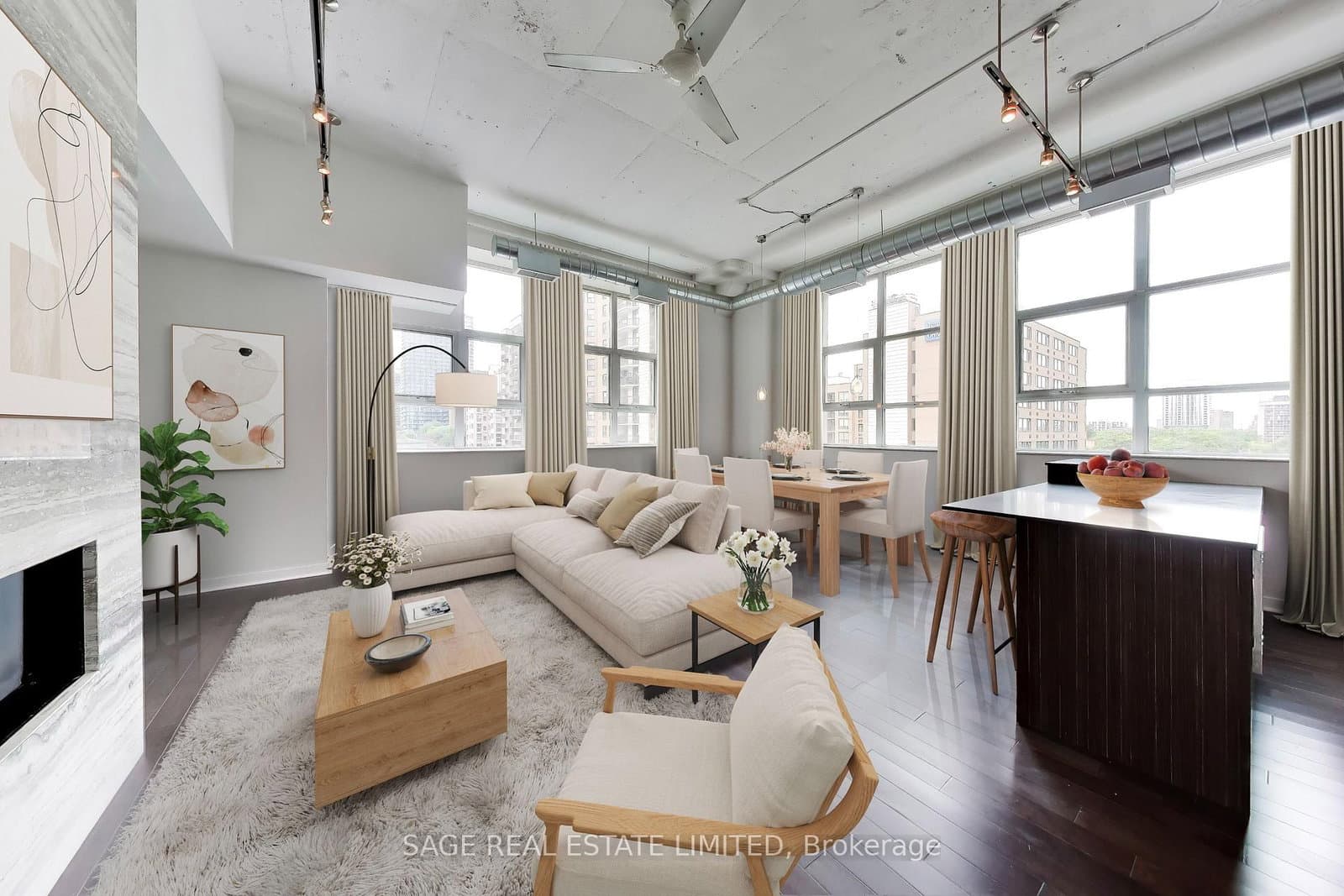 #521 - 155 Dalhousie Street