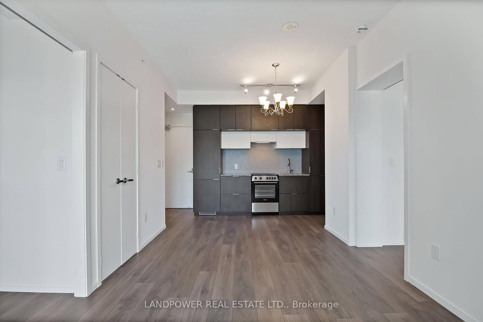 #1107 - 159 Dundas Street E