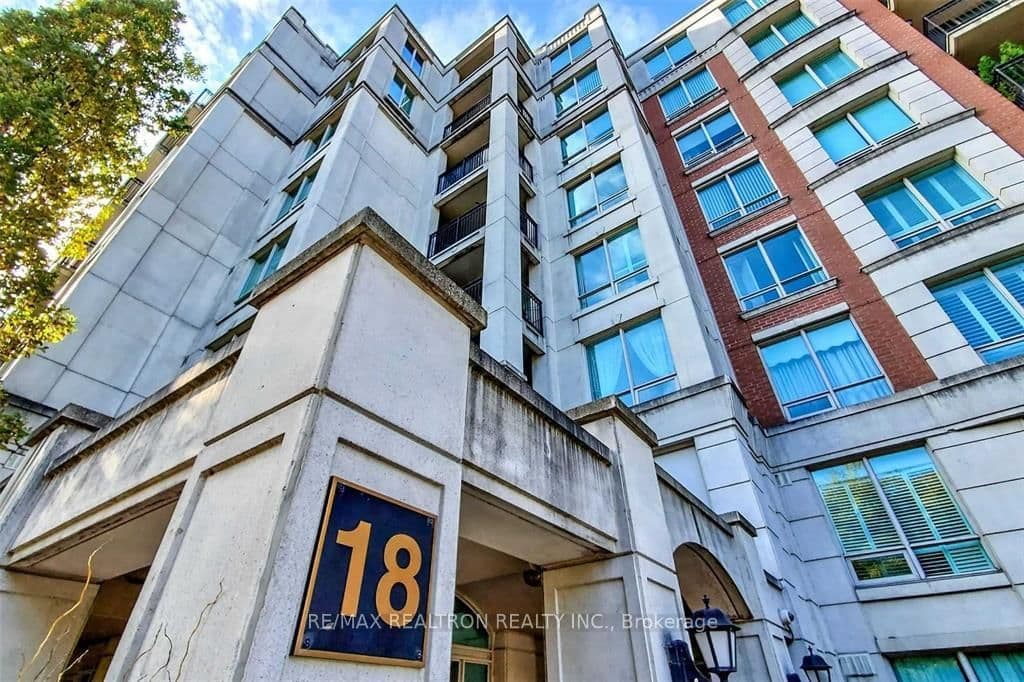 #211 - 18 William Carson Crescent