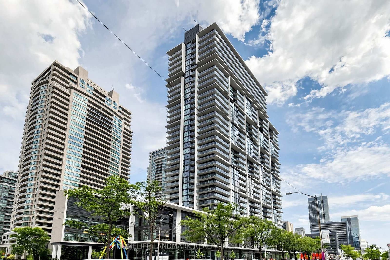 #1110 - 4955 Yonge Street