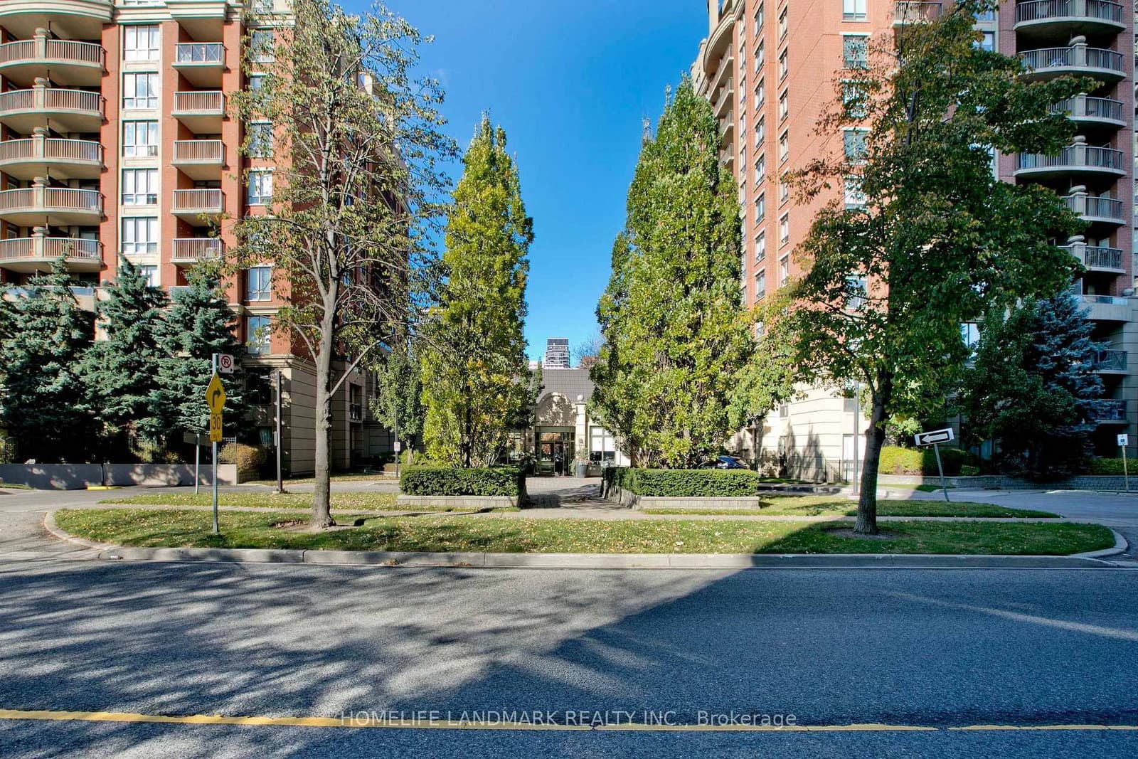 #1210 - 55 Harrison Garden Boulevard