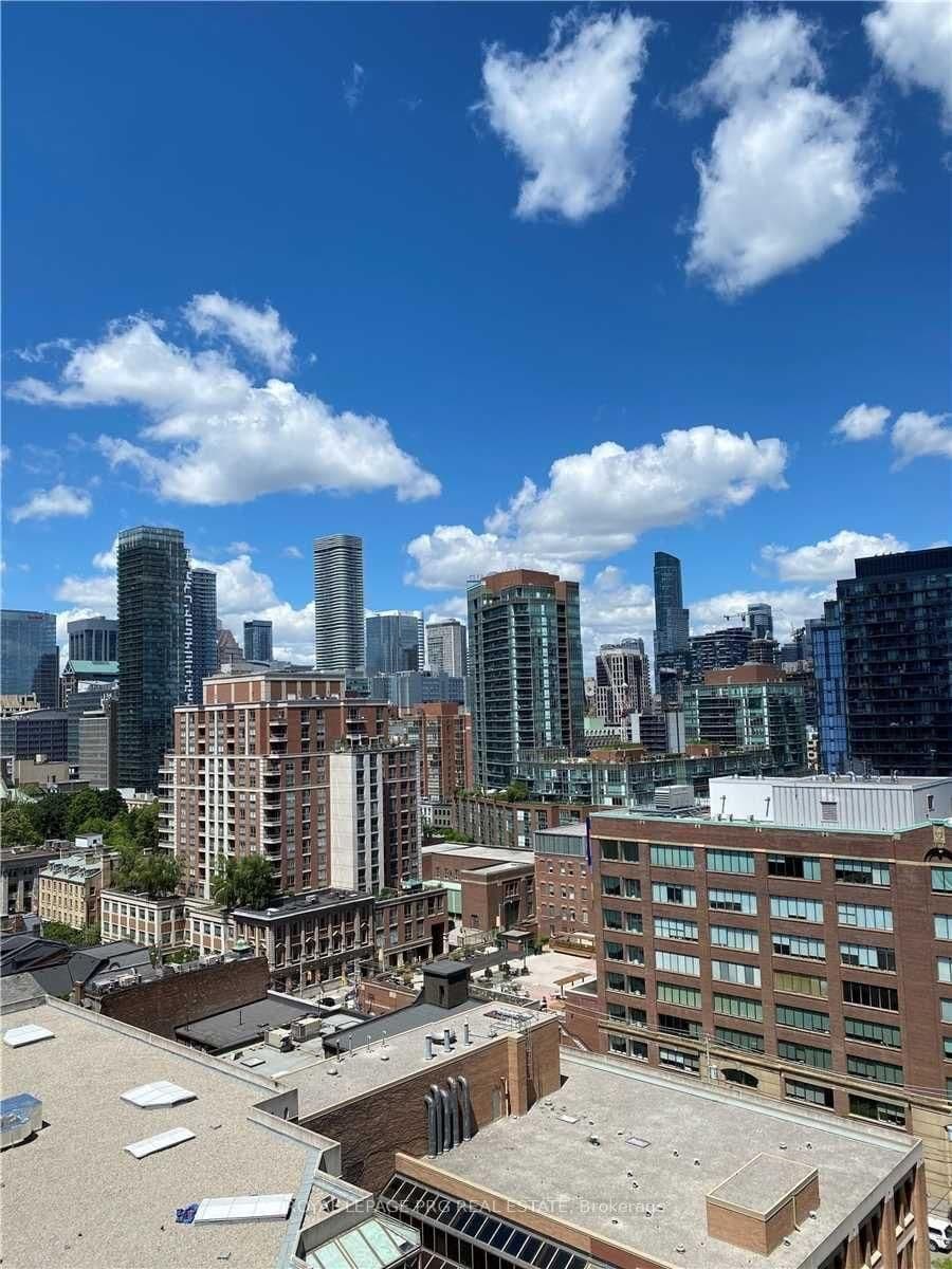 #1403 - 158 Front Street E