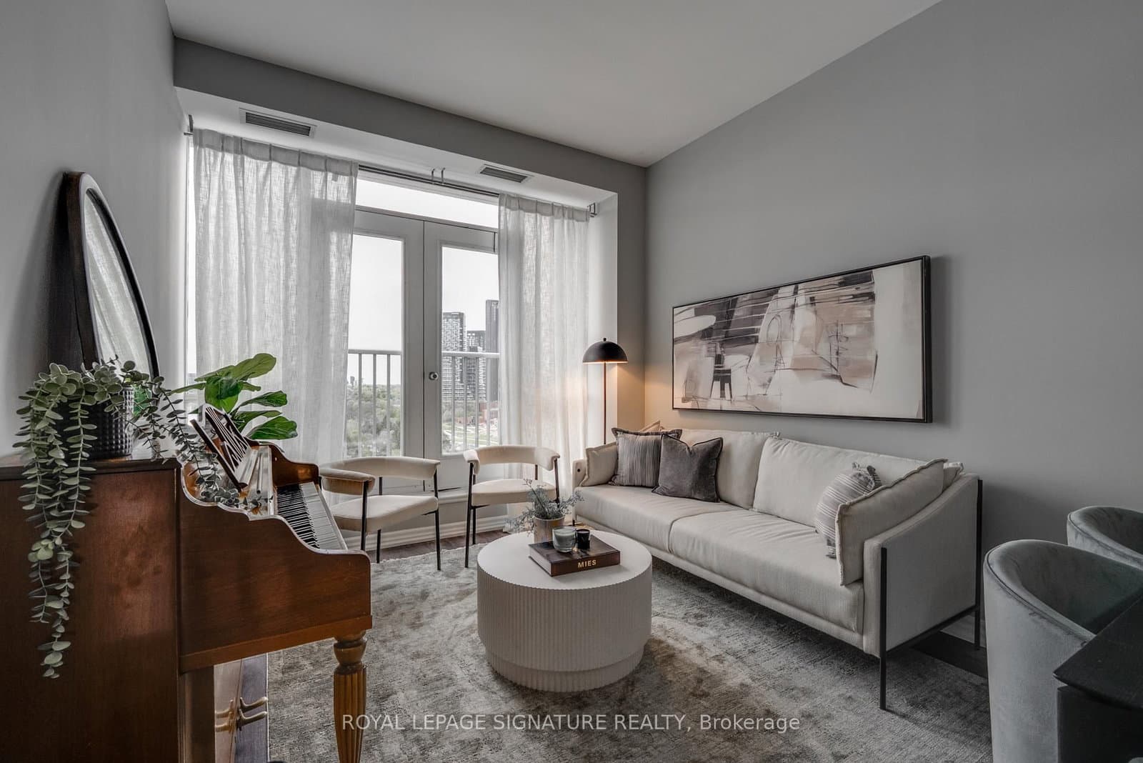 #904 - 797 Don Mills Road