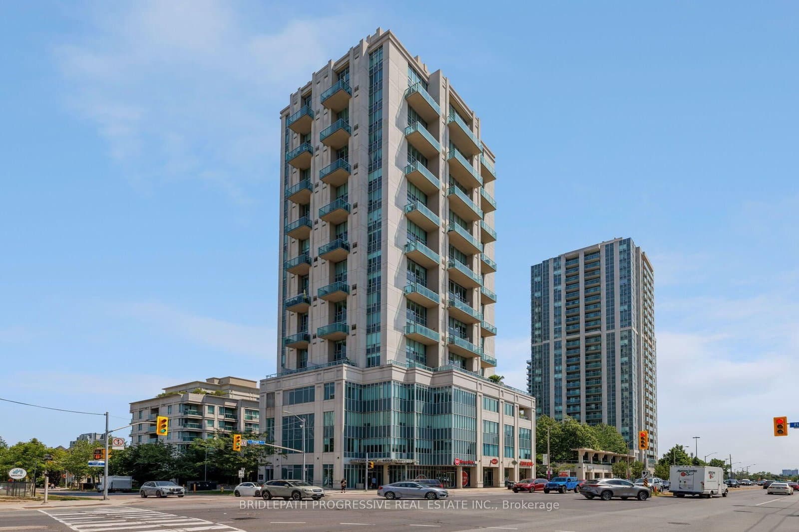 #509 - 1 Avondale Avenue